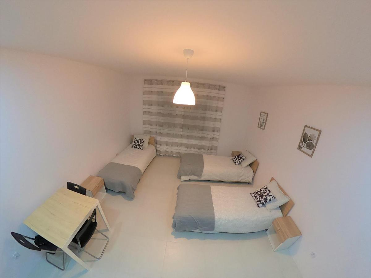 Rokicinska54 Com Apartment Lodz  Ngoại thất bức ảnh