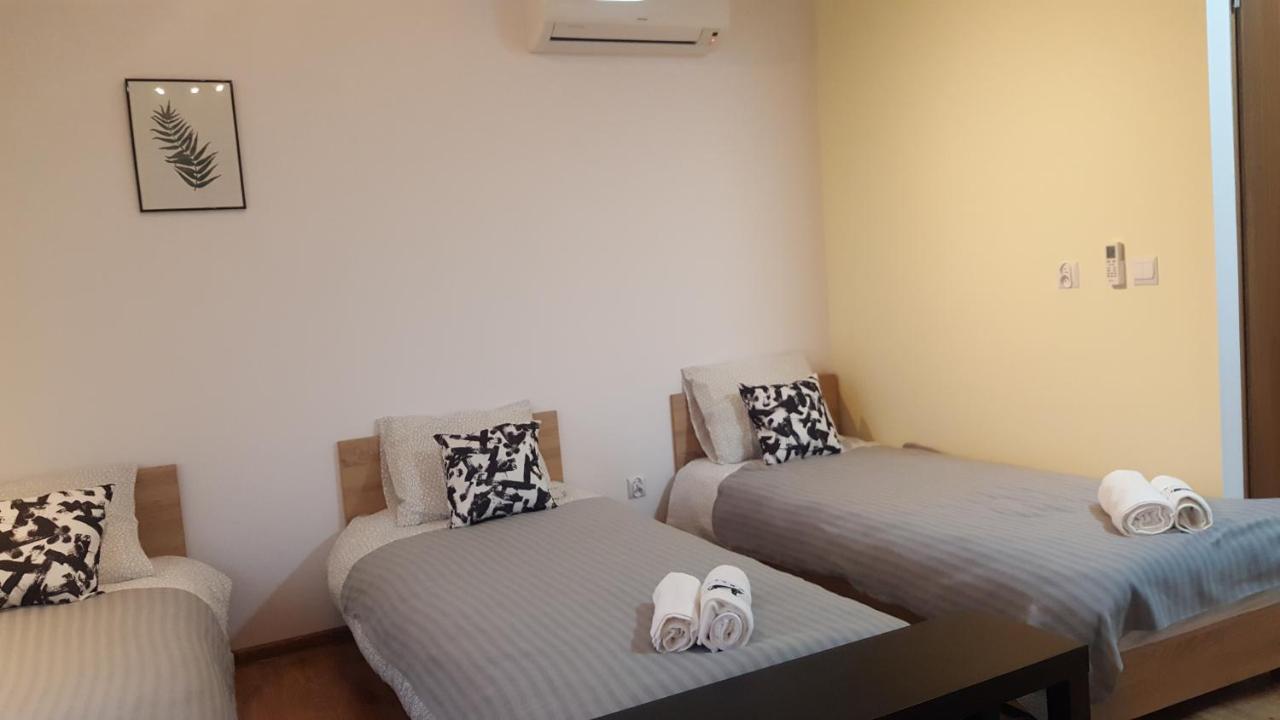 Rokicinska54 Com Apartment Lodz  Ngoại thất bức ảnh