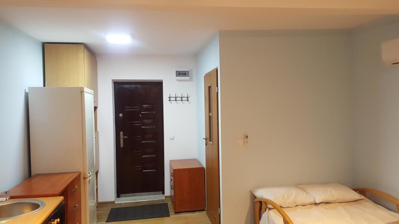 Rokicinska54 Com Apartment Lodz  Ngoại thất bức ảnh
