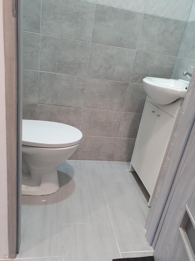 Rokicinska54 Com Apartment Lodz  Ngoại thất bức ảnh